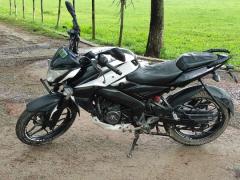 Bajaj Pulsar NS 160 Single Disc